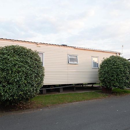 2 Bed Caravan For Hire At Golden Sands In Rhyl Luaran gambar